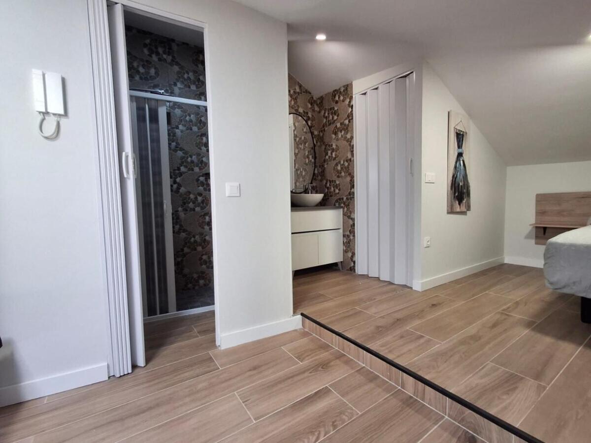 Apartamentos Tierra Lavanda บริฮูเอกา ภายนอก รูปภาพ
