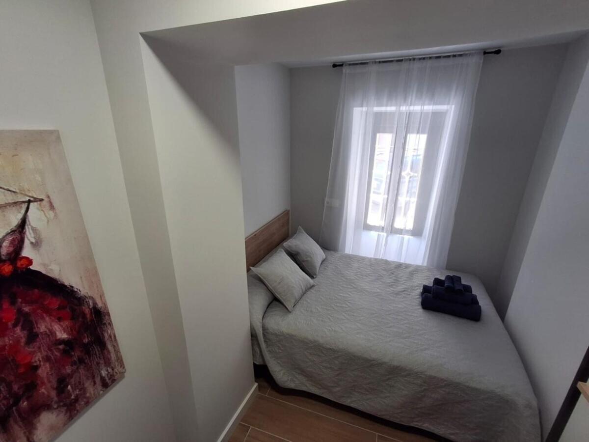 Apartamentos Tierra Lavanda บริฮูเอกา ภายนอก รูปภาพ