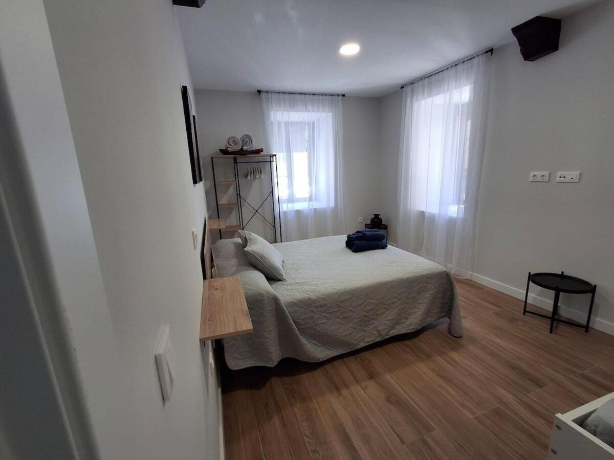 Apartamentos Tierra Lavanda บริฮูเอกา ภายนอก รูปภาพ