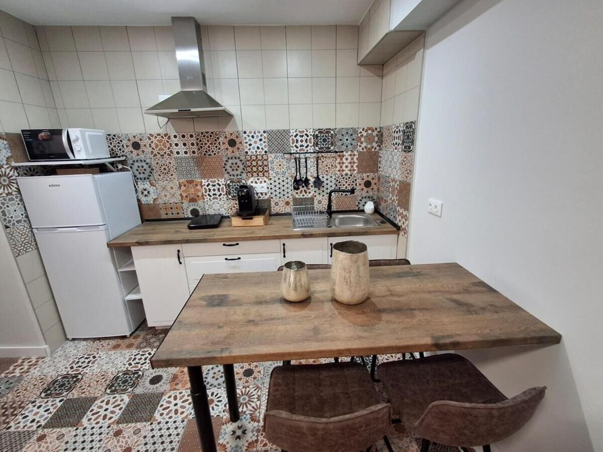 Apartamentos Tierra Lavanda บริฮูเอกา ภายนอก รูปภาพ