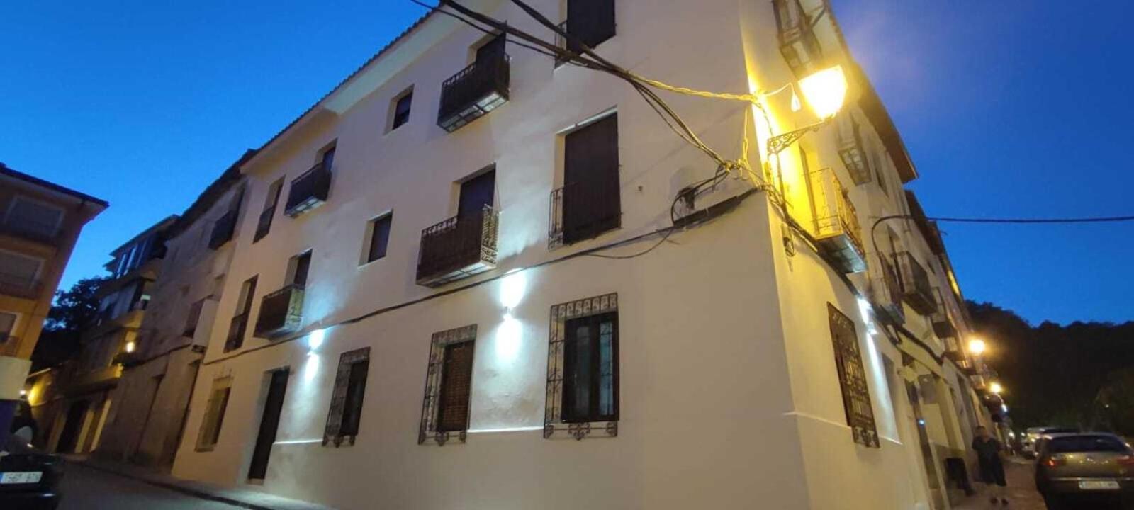 Apartamentos Tierra Lavanda บริฮูเอกา ภายนอก รูปภาพ
